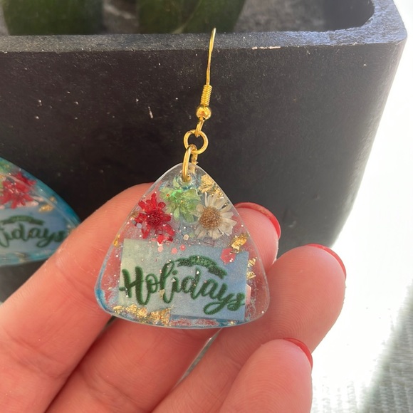 XMAS Handmade Pressed Flower Medium Holiday Vibes Earrings Blue Triangle - Picture 5 of 10
